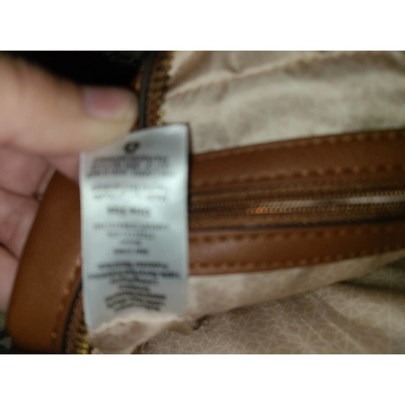 Time and Tru Handbag Women's One Size Adjustable Crossbody Inner Pockets (AAA) - Picture 4 of 9